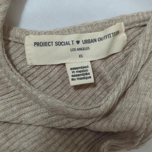 Urban Outfitters Side-Tie Ribbed Tank Top, Color Tan Size XS - Picture 10 of 11